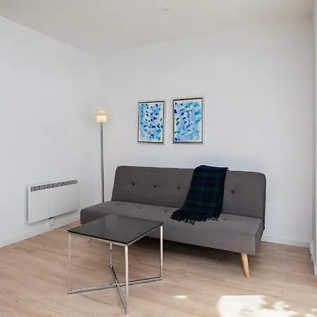 6 Person In Vaeggerlose-by Traum * Bøtø By