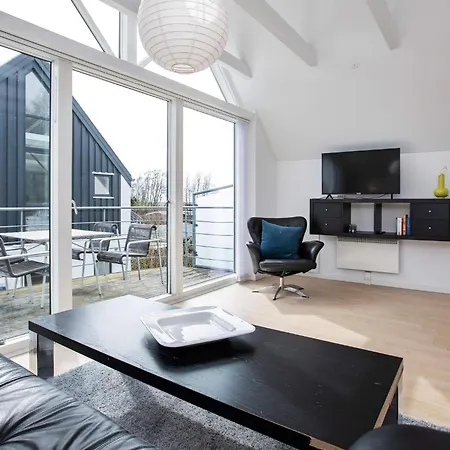 6 Person In Vaeggerlose-by Traum * Bøtø By