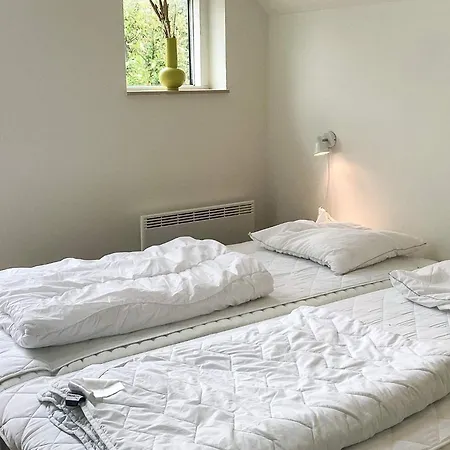 4 Star In Vaeggerlose Holiday home