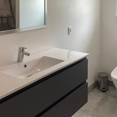 4 Star In Vaeggerlose * Bøtø By